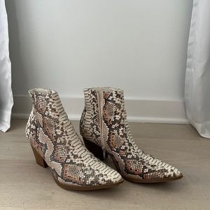 Coconuts by Matisse Snakeskin Booties